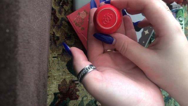 ЧТО В МОЕЙ СУМКЕ | бесполезный хлам смотреть онлайн