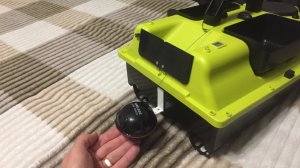 Как прикрепить эхолот Fish Finder к кораблику.