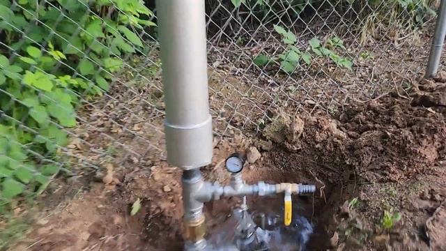 Hydraulic Ram Pump - Water Transfer Tank and Pump Install смотреть онлайн