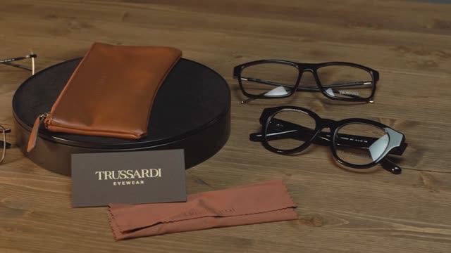 Оправы очков Trussardi