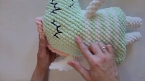 Знакомьтесь: Спящий Дракоша Удачи из Alize Puffy fine 🥰Обзор процесса вязания