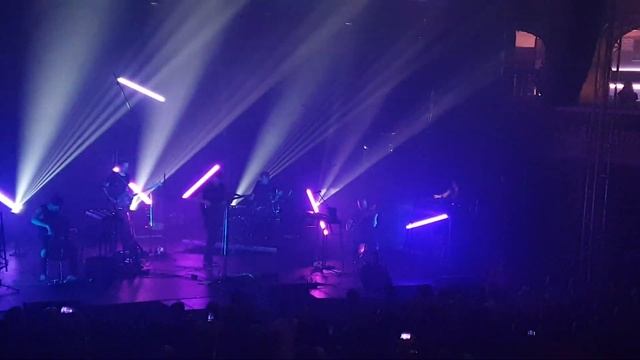 Apparat & band live in Lucerna Prague, 3. 4. 2019 смотреть онлайн