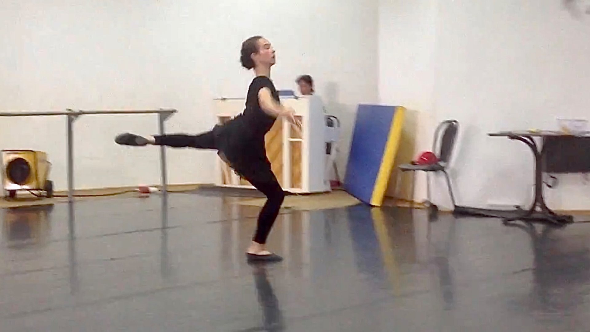 КЛАССИЧЕСКИЙ ТАНЕЦ-ЖЕТЕ -ПРЫЖОК-АНСАМБЛЬ ТАНЦА КАЗАНЬ смотреть онлайн