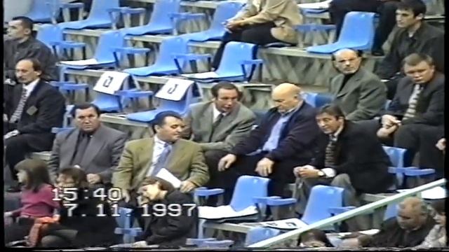 Один день 7.11.1997 г. с детьми в Москве смотреть онлайн