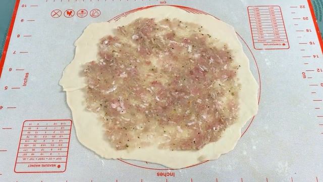 МУКА+КИПЯТОК! НЕ УСПЕВАЮ ГОТОВИТЬ! ТАКОЕ ПРИГОТОВЛЕНИЕ ЧЕБУРЕКА ВЫ ТОЧНО НЕ ВИДЕЛИ смотреть онлайн