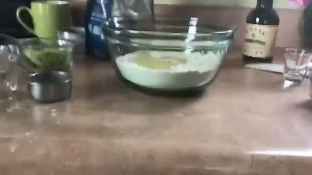 GLUTEN-FREE BLUEBERRY ZUCCHINI MUFFINS смотреть онлайн