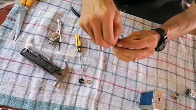 VOOPOO ALPHA ZIP MINI coil rebuild... смотреть онлайн