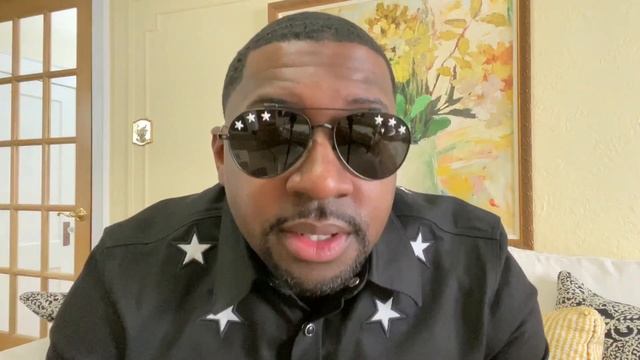 Givenchy sunglasses Givenchy shirt review смотреть онлайн