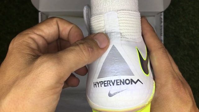 Unboxing | Nike Hypervenom 3 Just Do It Pack смотреть онлайн