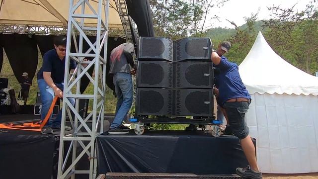 Loading acara festival band pakai audiofocus смотреть онлайн