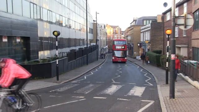 Electric Buses On London Bus Route 65, Kingston Upon Thames - Ealing. смотреть онлайн