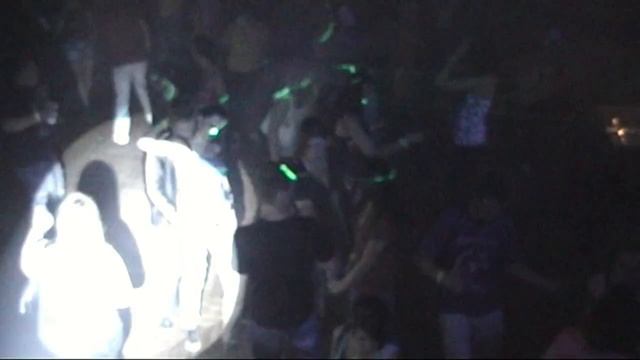 Vlkov 09.05.2009 - Kvant laser смотреть онлайн