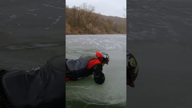 Прыгаем со сльдины в январе смотреть онлайн