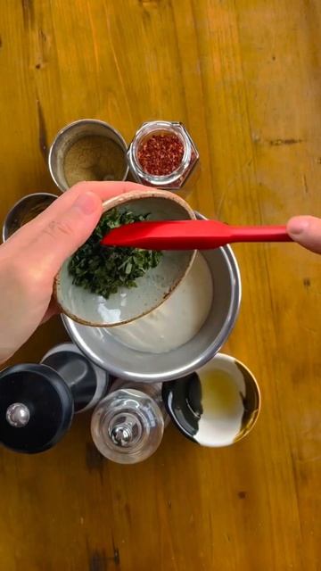 【NEWZEE】ローストラムラック&ミントヨーグルト　Roast Lamb Rack with Mint Yogurt смотреть онлайн