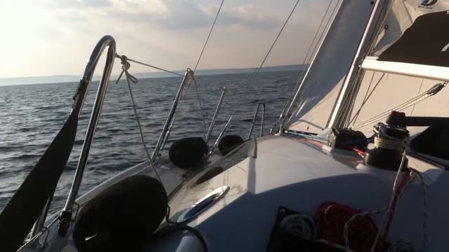 Maxus 28: Steering The Tiller With Your Fingertips | Northman Sailing