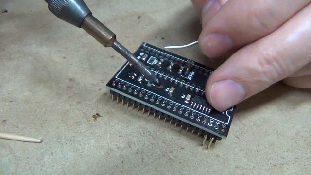 Simple 8-bit IDE interface PART#1 Assembly. смотреть онлайн