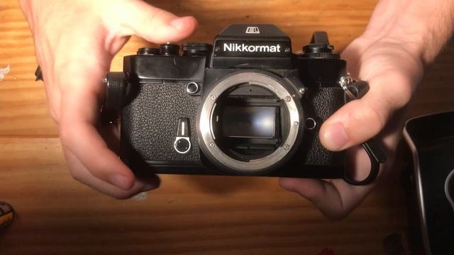 Black Nikon Nikkormat EL Body Operation смотреть онлайн