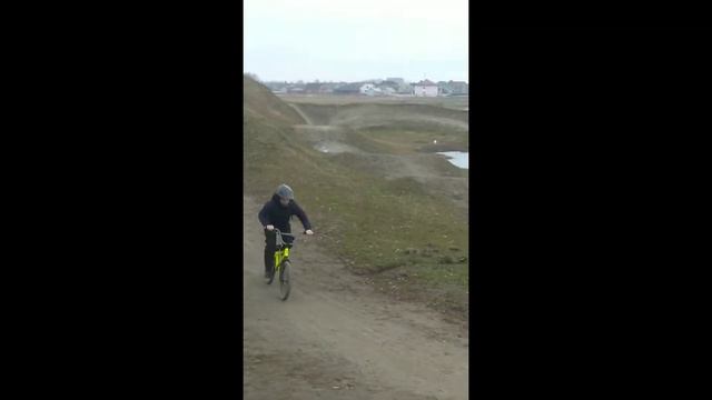 На этом канале будут такие отрезки видео могут быть большие видео смотреть онлайн