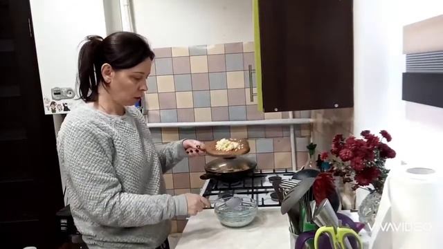 Влог:Вкусная курочка в чесночном соусе.Покупки АТБ. смотреть онлайн
