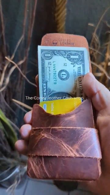 The Cortez Leather Cash Wrap Wallet смотреть онлайн