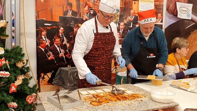 FINAL ELABORACIÓN TURRÓN YEMA TOSTADA смотреть онлайн