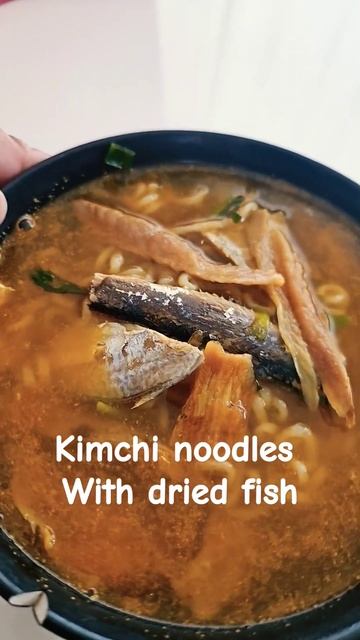 KIMCHI NOODLES WITH DRIED FISH / SMALL FISH SOUP #SHORTS #fish смотреть онлайн