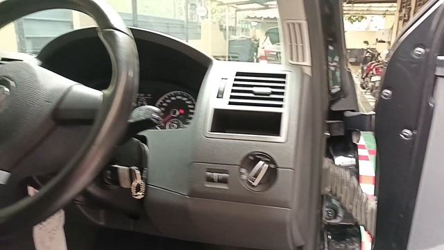 VW Caravelle multivan (T5) LWB 2012 (Podomoro oto 568) смотреть онлайн
