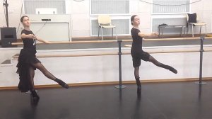 КЛАССИЧЕСКИЙ ТАНЕЦ-БАТМАН ФРАППЕ У ПАЛКИ-АНСАМБЛЬ ТАНЦА КАЗАНЬ