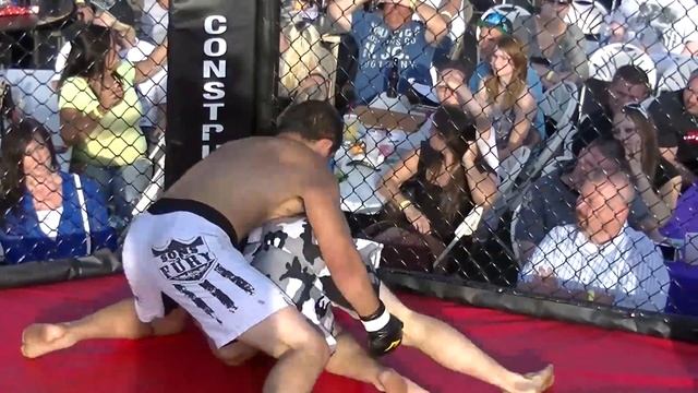 Michael Laskey vs Nate Holmes смотреть онлайн