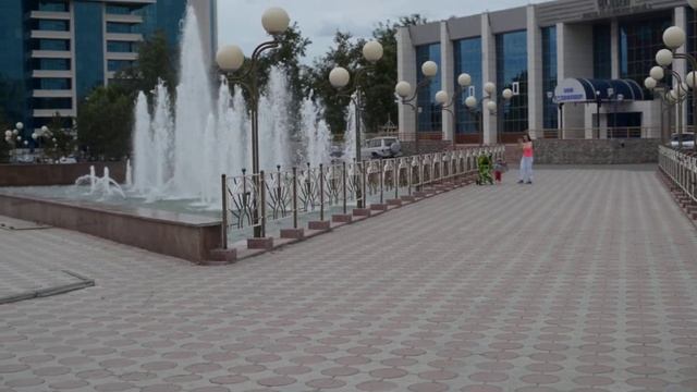 городской фонтан в г.Павлодар 28.05.2015 смотреть онлайн