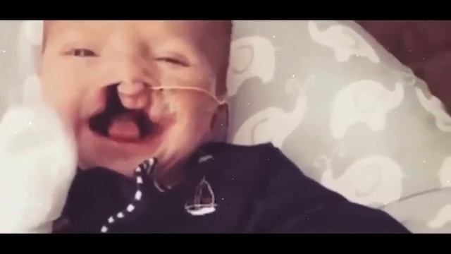 Над этим ребенком все смеялись когда видели Его. Вот как Он выглядит на сегодня… смотреть онлайн