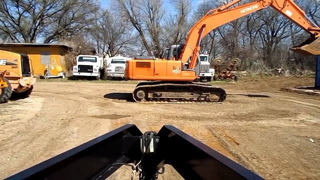 2006 Hitachi ZX200LC Excavator смотреть онлайн