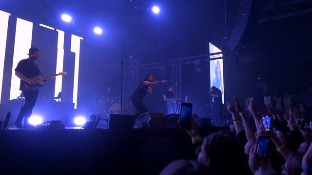 МОТ - День и ночь. Финал концерта (Минск, 23.03.23) смотреть онлайн