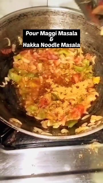 Hakka Maggi Noodles 😁#noodles #recipe #food #shorts #youtubeshorts #shortvideo #gitanshishorts смотреть онлайн