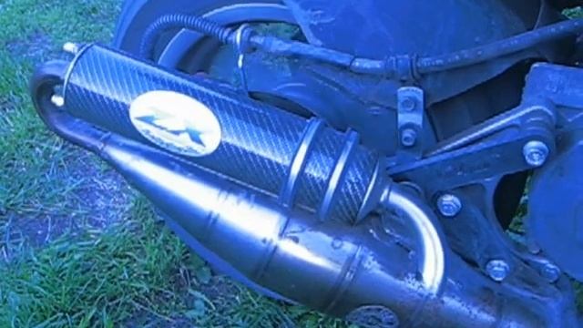 Kymco Super 9 Leovince Zx