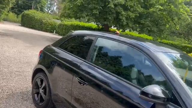 Audi A1 смотреть онлайн