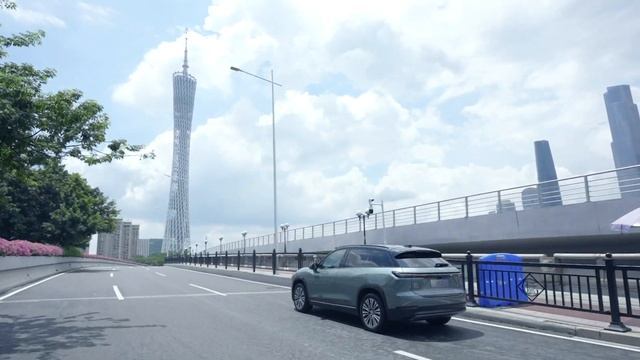 NIO has begun allowing consumers to test drive ES7 смотреть онлайн