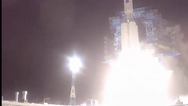 Angara-A5 heavy-class launch vehicle from all over смотреть онлайн