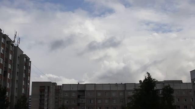 Активная Конвекция Облаков (Сургут 12.06.22) смотреть онлайн