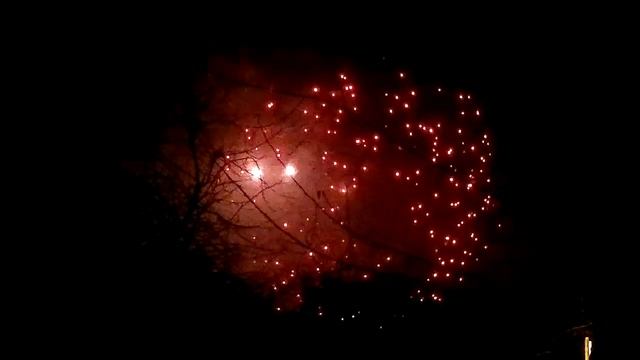 Salute in Moscow in honor of the 50th anniversary of Gagarin's flight смотреть онлайн