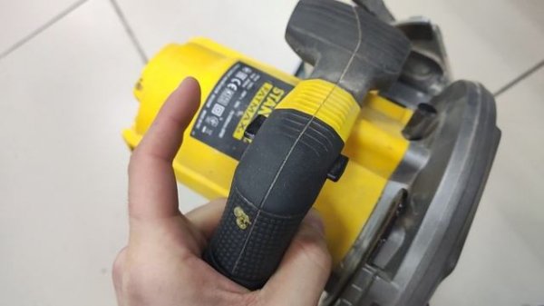 Видеообзор дисковой пилы Stanley Fatmax