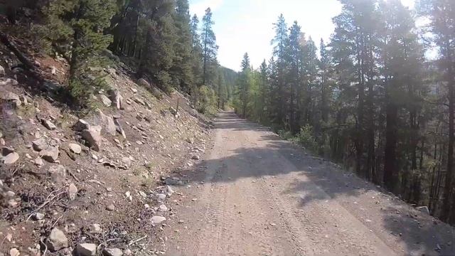 Following the C&S Ry. from Midway Tank to rock wall (Part 3) смотреть онлайн