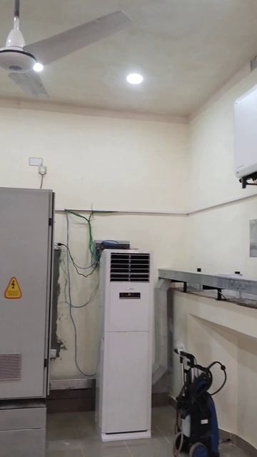 1 Mega Watt Solar Project Inverter Room (SMA Inverters) смотреть онлайн