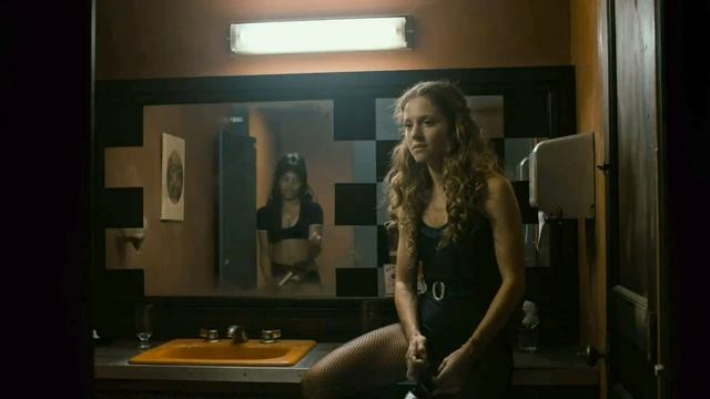 Margarita Levieva is a very sexy bar girl in the HBO TV series The Deuce s01e04 смотреть онлайн
