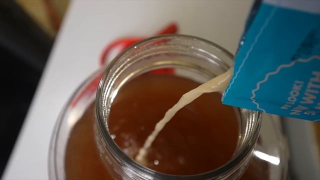 Brewing New England IPA in a Cheap Fermenter смотреть онлайн