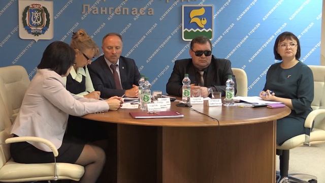 Видеоконференция заседания Совета по вопросам развития инвестиционной деятельности в Югре смотреть онлайн