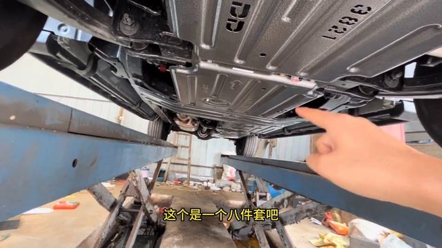 国内首台带牵引资质的江铃大道皮卡房车？越野版套件跟大家曝光 打破传统房车模式，打造属于国人的拖挂房车？双轴干湿分离全铝 смотреть онлайн