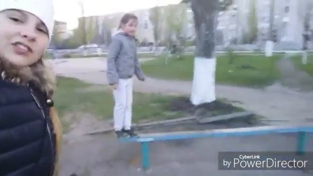 Vlog прогулка с Софией. Очень позитивное видео, моя малышня, пробуем напитки Moxito и Cola с вишней смотреть онлайн