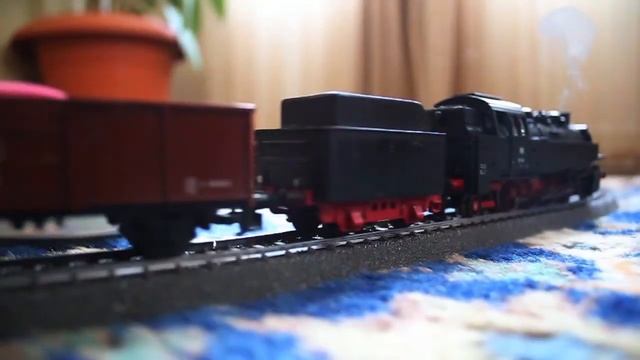 Marklin HO 29530 - For yigithan and selin - marklin DB 86 132 loco смотреть онлайн
