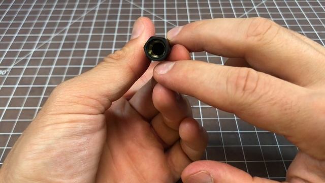 Fisher Clutch Space Pen Pen Review смотреть онлайн